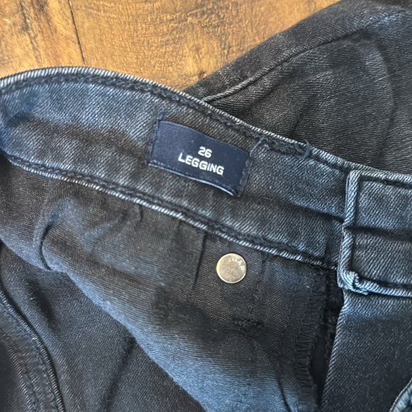 GAP Skinny Jeans Set of 3 - White, Blue and Black - Picture 6 of 13